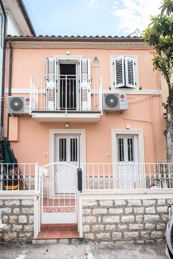 S222 - Sirolo, Nuovissimo Bilocale In Villetta 1P Bagian luar foto